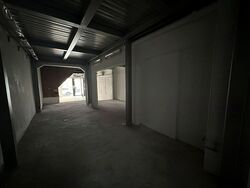 Banda Street (D1), Retail #523622381